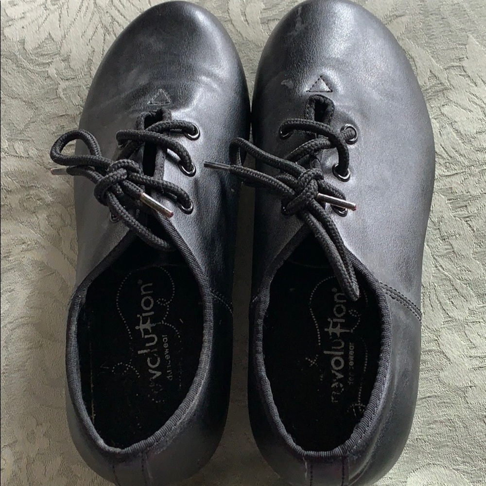 Tap Shoes-Revolution brand